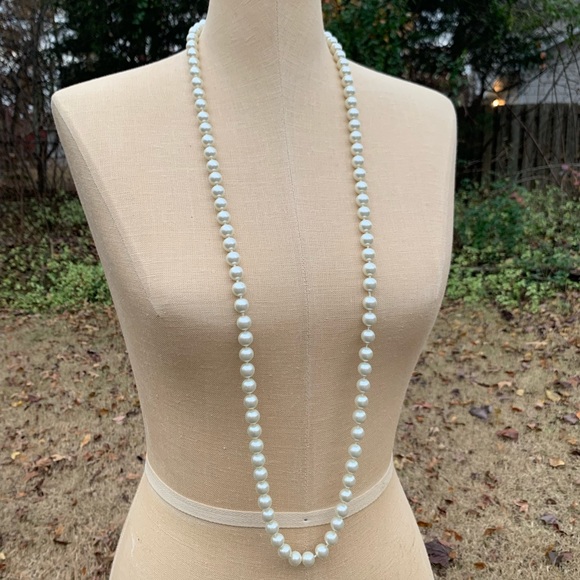 Glass Faux Pearls - Picture 4 of 8